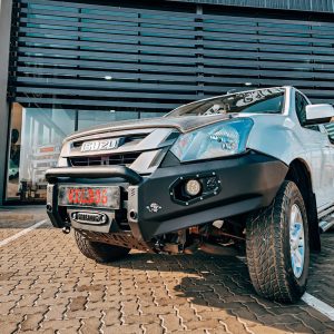 Front Replacement Bumper (KB6 Facelift) Black with nudge